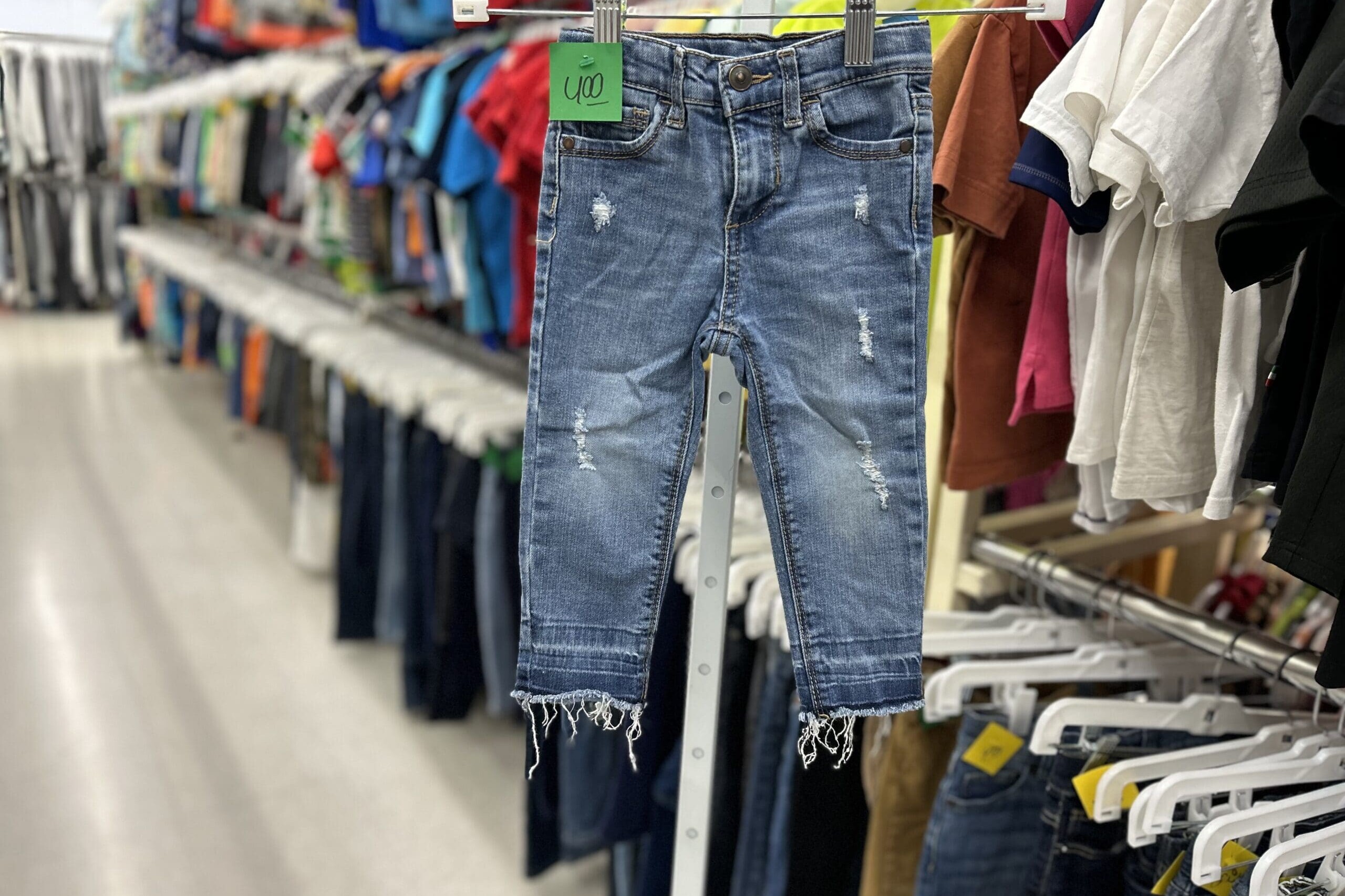 jeans & pants